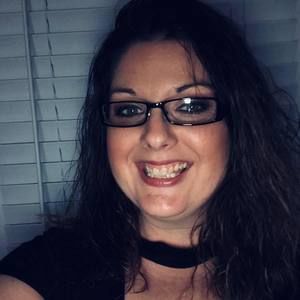 Meet your Posher, Leslie